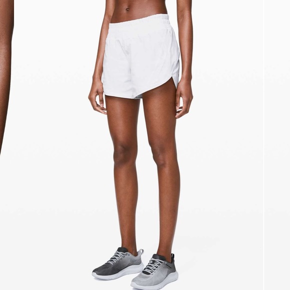 Lululemon Track That Short 5” in White - Picture 4 of 6